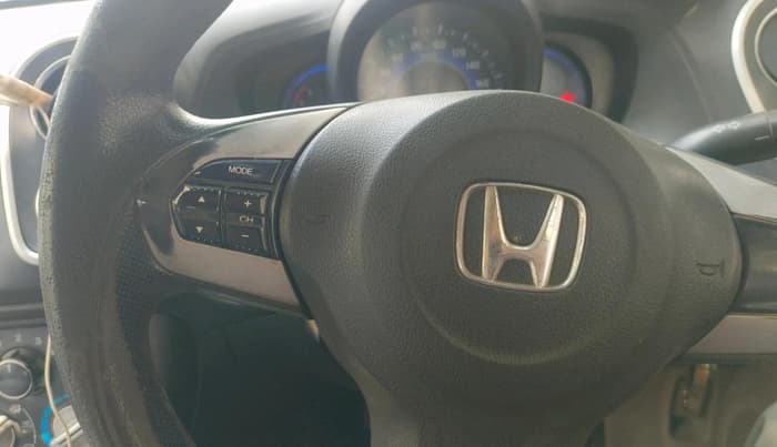 2014 Honda Mobilio 1.5L I-DTEC S, Diesel, Manual, 72,030 km, interior