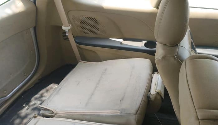 2014 Honda Mobilio 1.5L I-DTEC S, Diesel, Manual, 72,030 km, interior