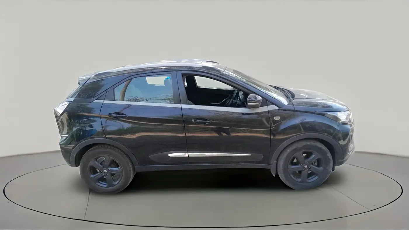 2022 Tata NEXON XZ PLUS (O) DIESEL DARK EDITION, Diesel, Manual, 1,26,821 km, exterior