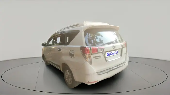 2019 Toyota Innova Crysta 2.4 G 7 STR, Diesel, Manual, 2,48,923 km, exterior