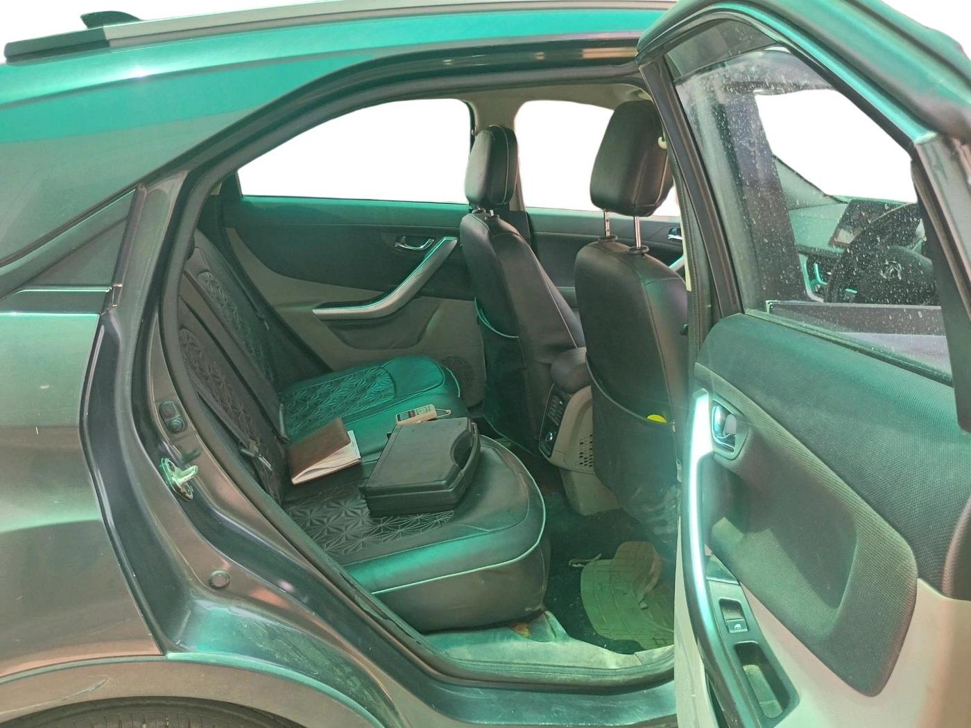 2018 Tata NEXON XZ PLUS DIESEL, Diesel, Manual, 1,18,463 km, interior