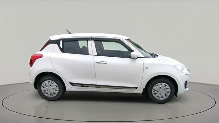 2020 Maruti Swift LXI, Petrol, Manual, 41,925 km, exterior