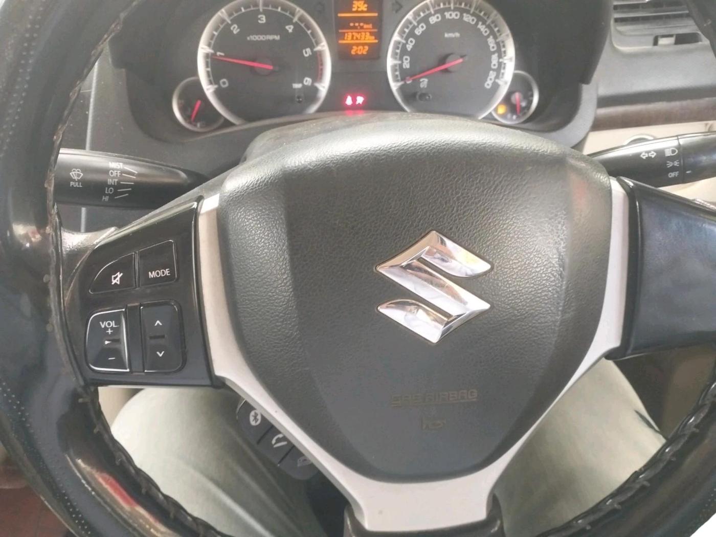 2017 Maruti Dzire ZDI, Diesel, Manual, 1,37,433 km, interior