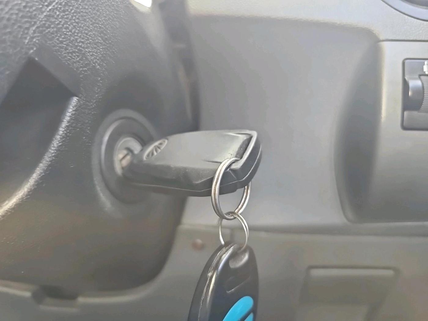 2018 Mahindra KUV 100 NXT K2 D 6S, Diesel, Manual, 6,96,416 km, interior