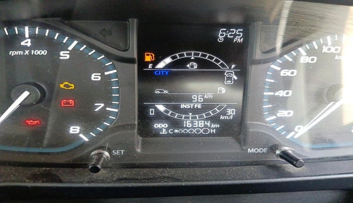 2021 Tata PUNCH ADVENTURE MT, Petrol, Manual, 16,384 km, interior