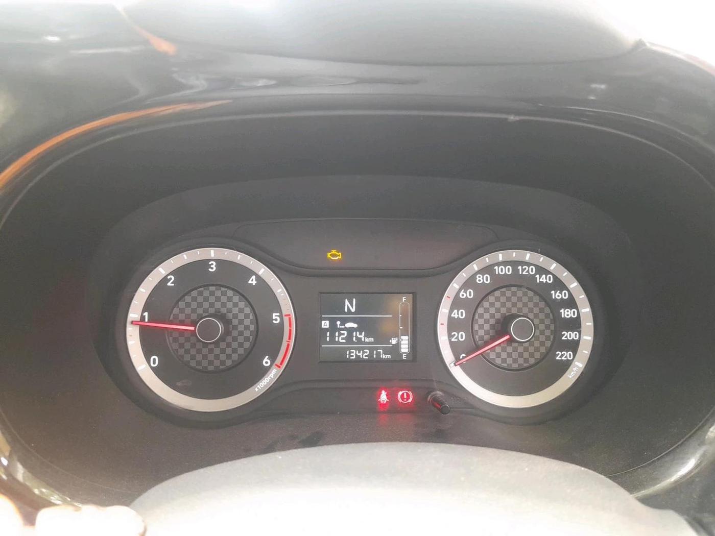 2020 Hyundai AURA S 1.2 AMT CRDI, Diesel, Automatic, 1,34,217 km, interior
