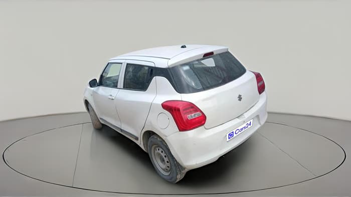 2020 Maruti Swift LXI, Petrol, Manual, 1,17,341 km, exterior