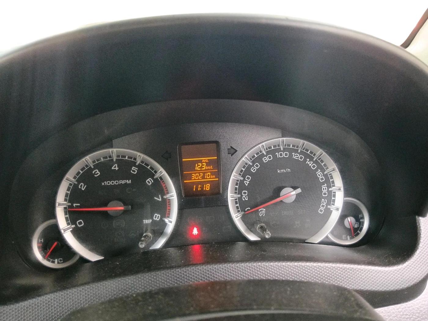 2014 Maruti Swift VXI, Petrol, Manual, 30,210 km, interior