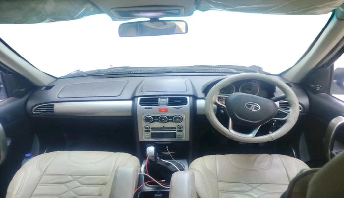 2016 Tata Safari Storme 2.2 VX 4X2, Diesel, Manual, 2,24,383 km, interior