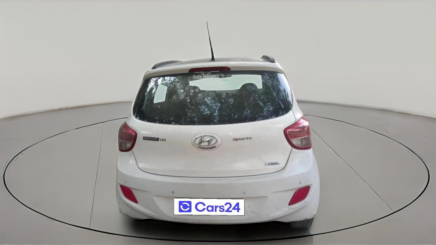 2015 Hyundai Grand i10 SPORTZ 1.1 CRDI, Diesel, Manual, 73,130 km, exterior