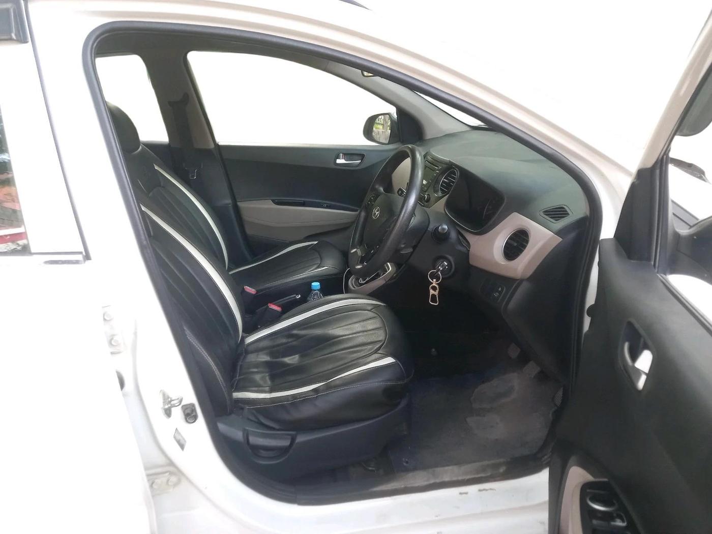 2015 Hyundai Grand i10 SPORTZ 1.1 CRDI, Diesel, Manual, 73,130 km, interior