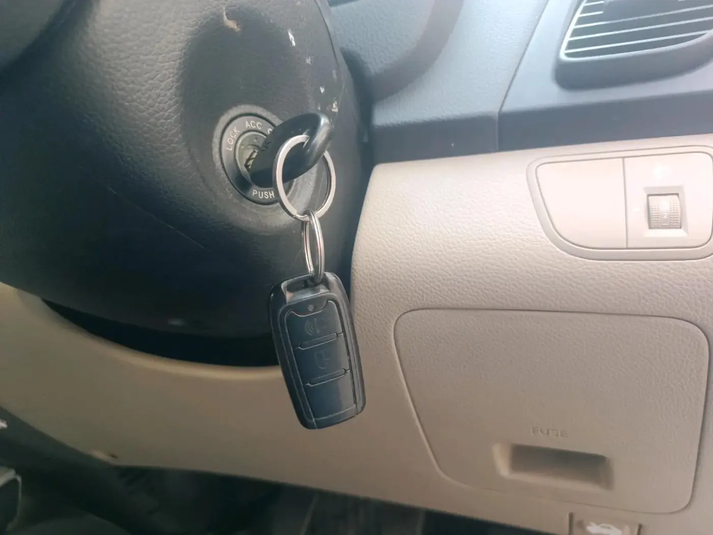2016 Hyundai Eon ERA +, Petrol, Manual, 24,063 km, interior