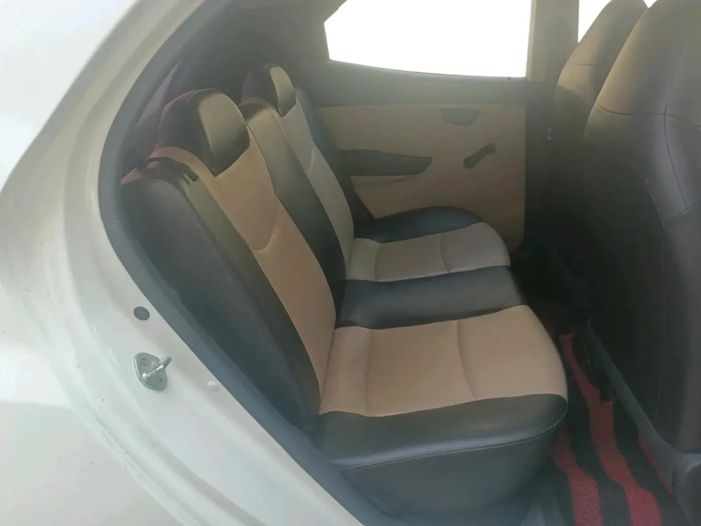 2016 Hyundai Eon ERA +, Petrol, Manual, 24,063 km, interior