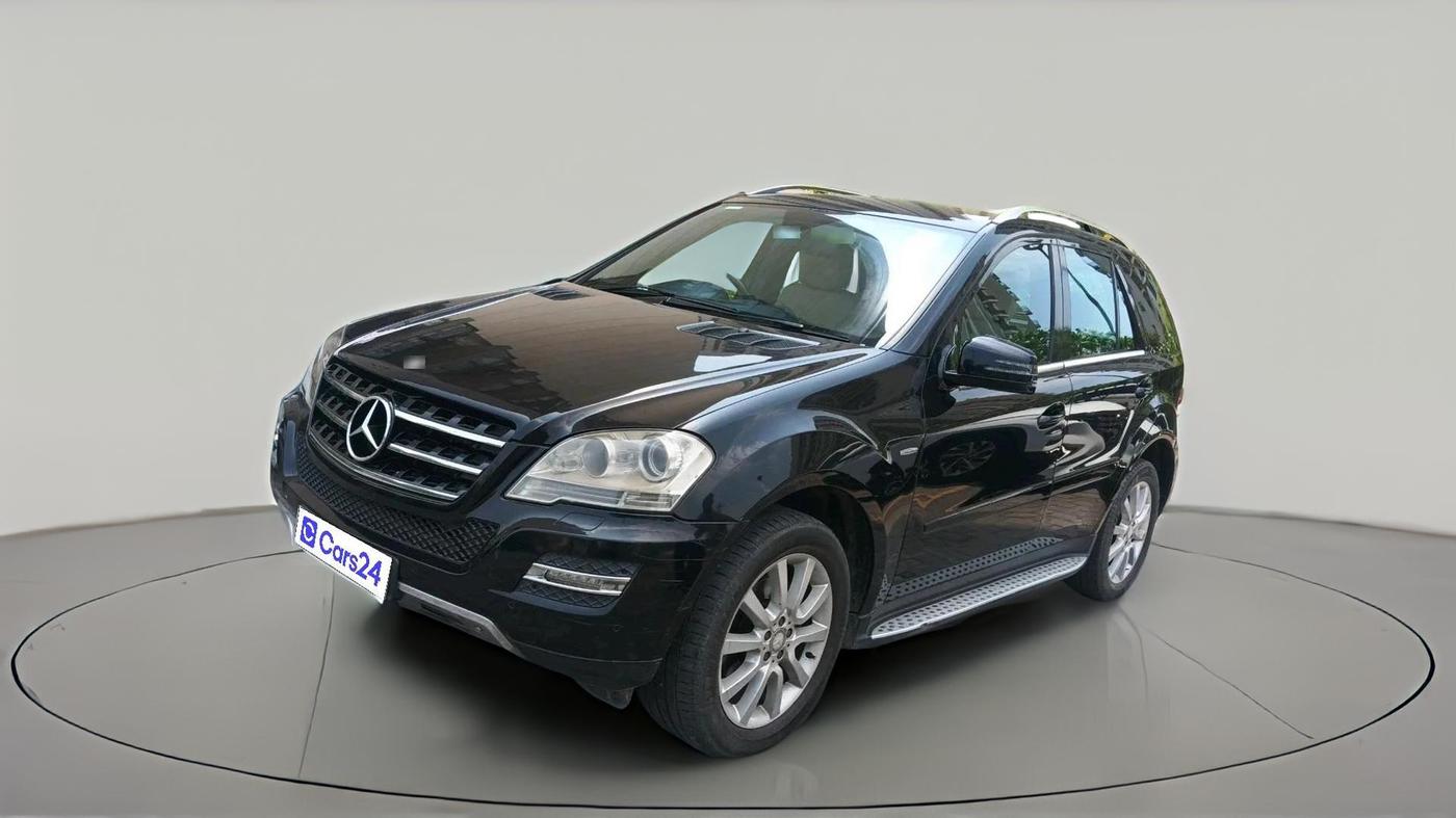 2011 Mercedes Benz Ml Class 350 CDI, Diesel, Automatic, 1,93,107 km, exterior
