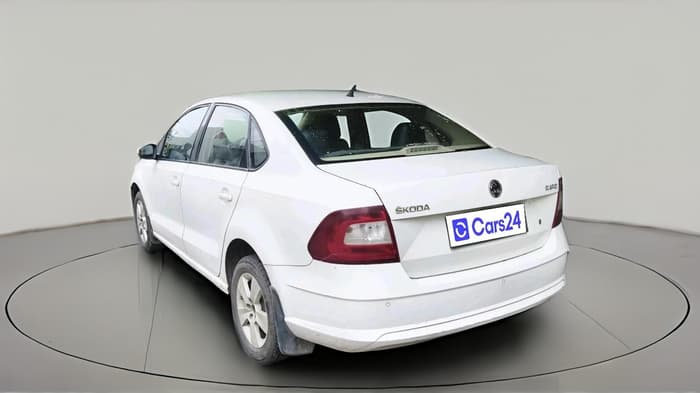 2018 Skoda Rapid AMBITION 1.5 TDI, Diesel, Manual, 1,72,809 km, exterior