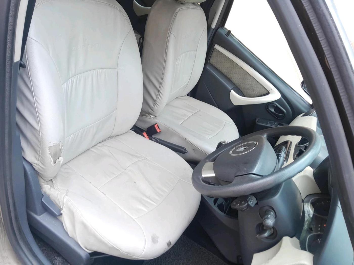 2013 Renault Duster 85 PS RXL DIESEL, Diesel, Manual, 90,000 km, interior