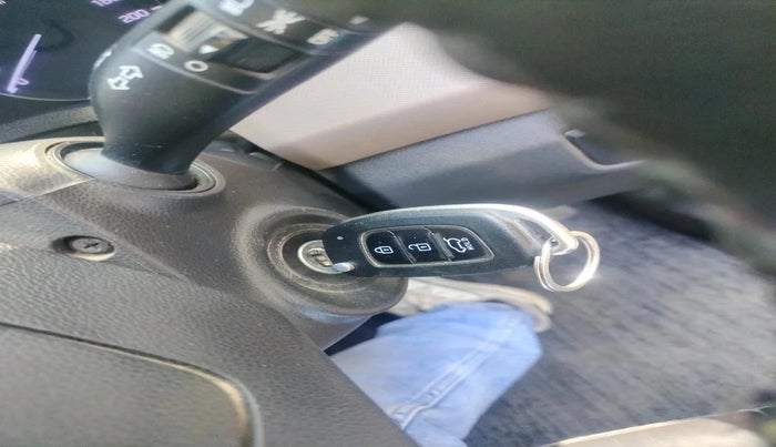 2016 Hyundai Creta S PLUS 1.4 DIESEL, Diesel, Manual, 1,50,712 km, interior