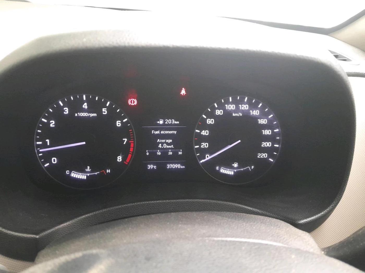2018 Hyundai Creta SX (O) 1.6 PETROL, Petrol, Manual, 37,098 km, interior