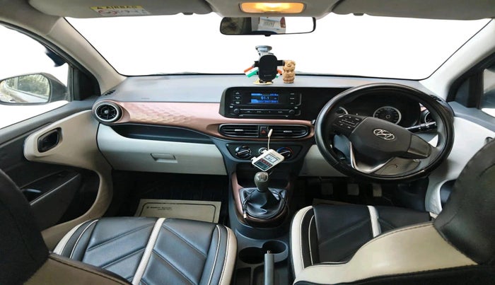 2022 Hyundai AURA S 1.2 CNG, CNG, Manual, 79,102 km, interior