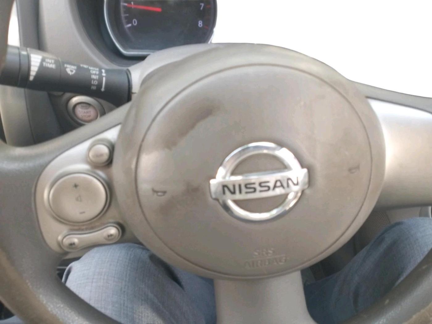 2011 Nissan Sunny XV PETROL, Petrol, Manual, 89,670 km, interior