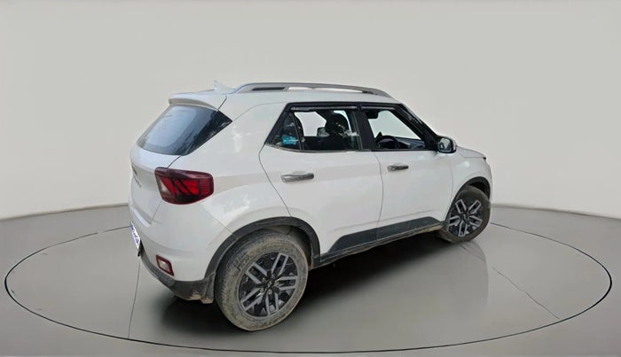 2021 Hyundai VENUE SX 1.5 CRDI, Diesel, Manual, 76,380 km, exterior