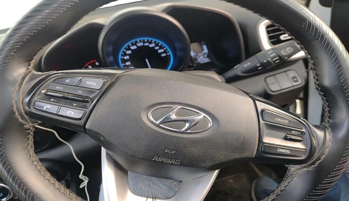 2021 Hyundai VENUE SX 1.5 CRDI, Diesel, Manual, 76,380 km, interior