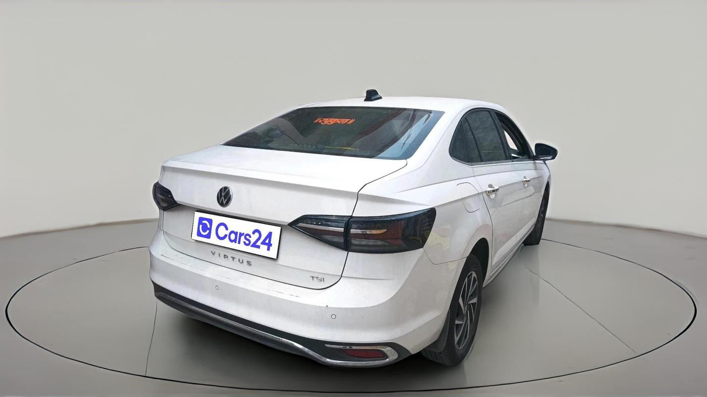 2025 Volkswagen VIRTUS Topline 1.0 TSI MT (Electric Seats), Petrol, Manual, 10,522 km, exterior