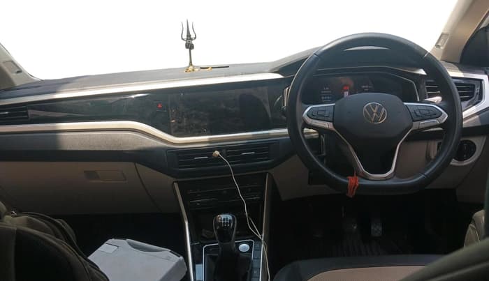 2025 Volkswagen VIRTUS Topline 1.0 TSI MT (Electric Seats), Petrol, Manual, 10,522 km, interior
