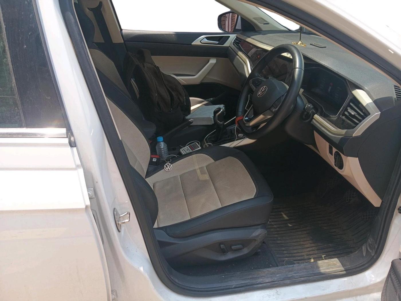 2025 Volkswagen VIRTUS Topline 1.0 TSI MT (Electric Seats), Petrol, Manual, 10,522 km, interior