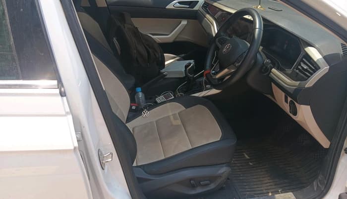 2025 Volkswagen VIRTUS Topline 1.0 TSI MT (Electric Seats), Petrol, Manual, 10,522 km, interior