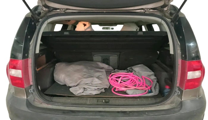 2013 Skoda Yeti ACTIVE 2.0 TDI CR 4X2, Diesel, Manual, 1,00,695 km, exterior