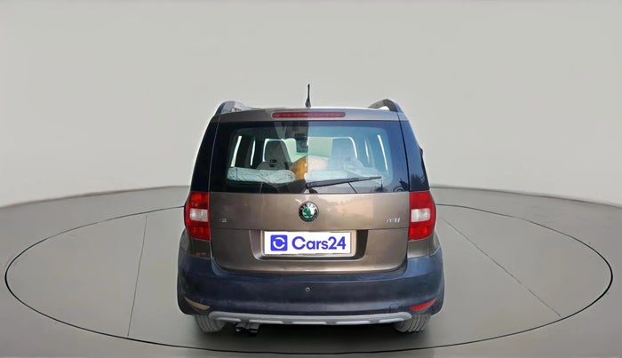 2013 Skoda Yeti ACTIVE 2.0 TDI CR 4X2, Diesel, Manual, 1,00,695 km, exterior