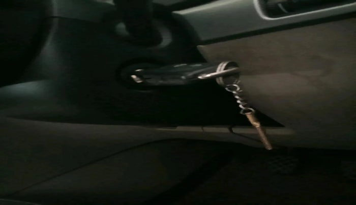 2013 Skoda Yeti ACTIVE 2.0 TDI CR 4X2, Diesel, Manual, 1,00,695 km, interior