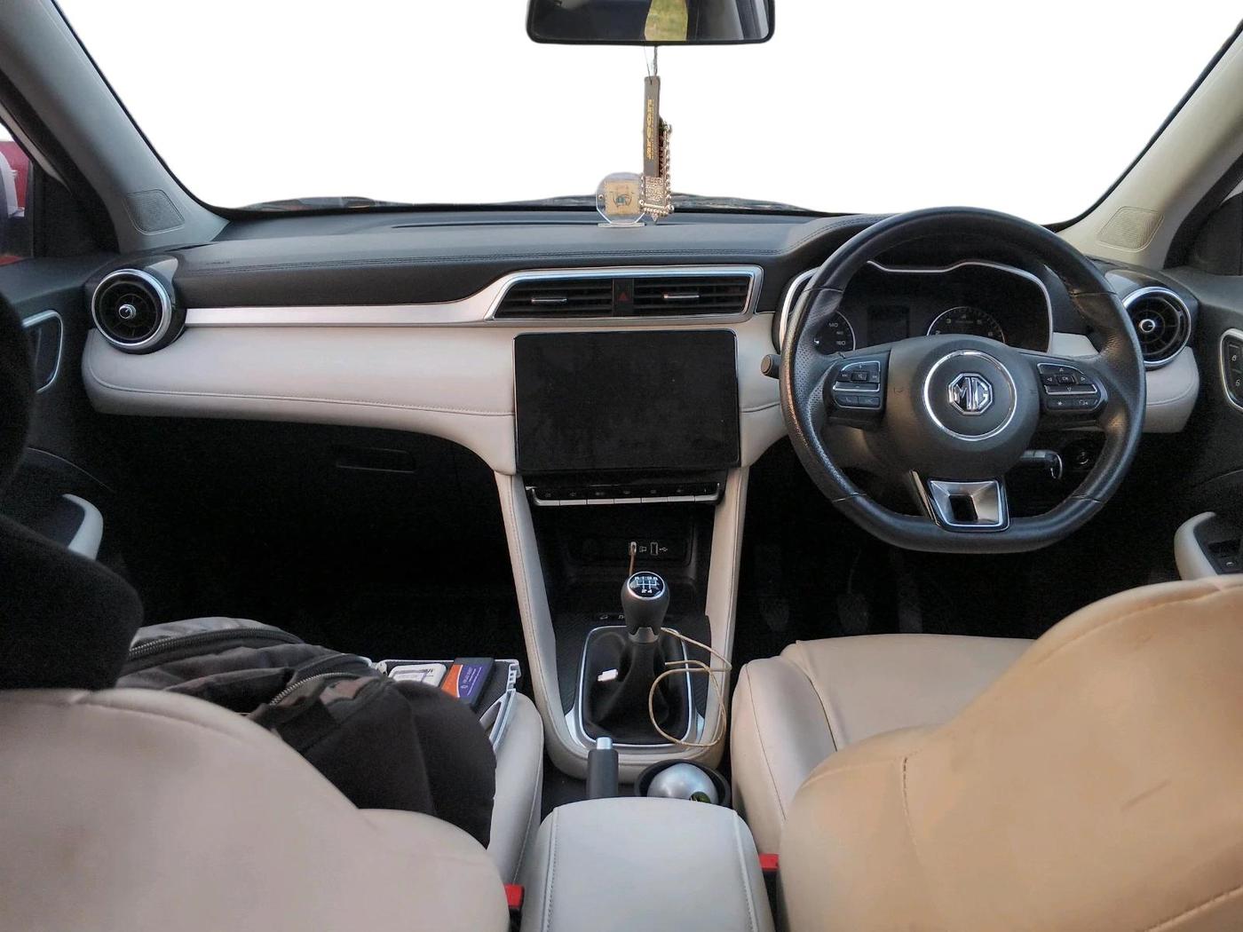 2023 MG ASTOR STYLE 1.5 MT, Petrol, Manual, 18,414 km, interior
