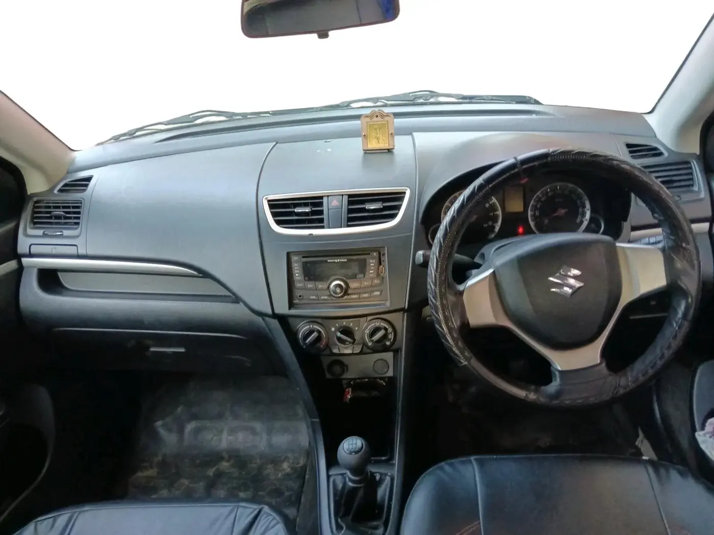 2012 Maruti Swift VXI, Petrol, Manual, 57,194 km, interior
