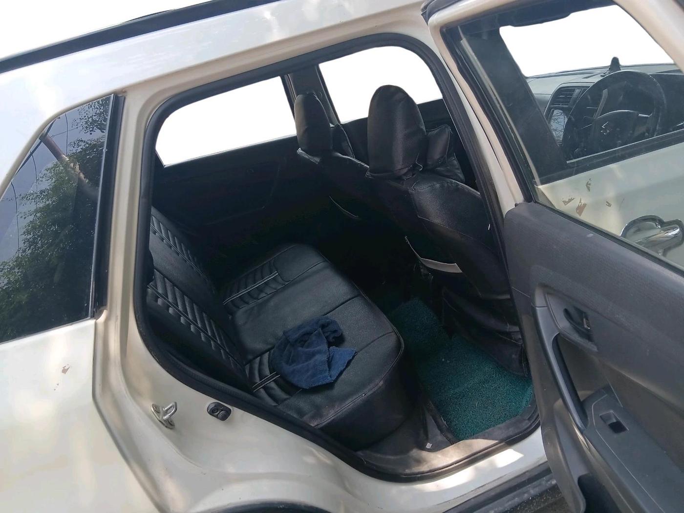 2017 Maruti Vitara Brezza VDI, Diesel, Manual, 80,291 km, interior