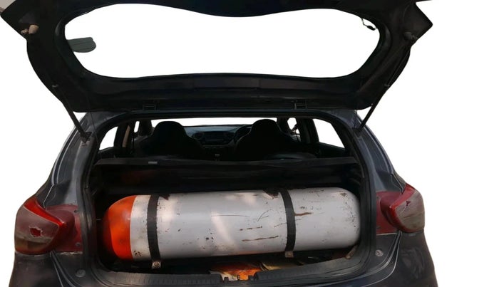 2017 Hyundai Grand i10 SPORTZ (O) 1.2 KAPPA VTVT, CNG, Manual, 1,89,503 km, exterior