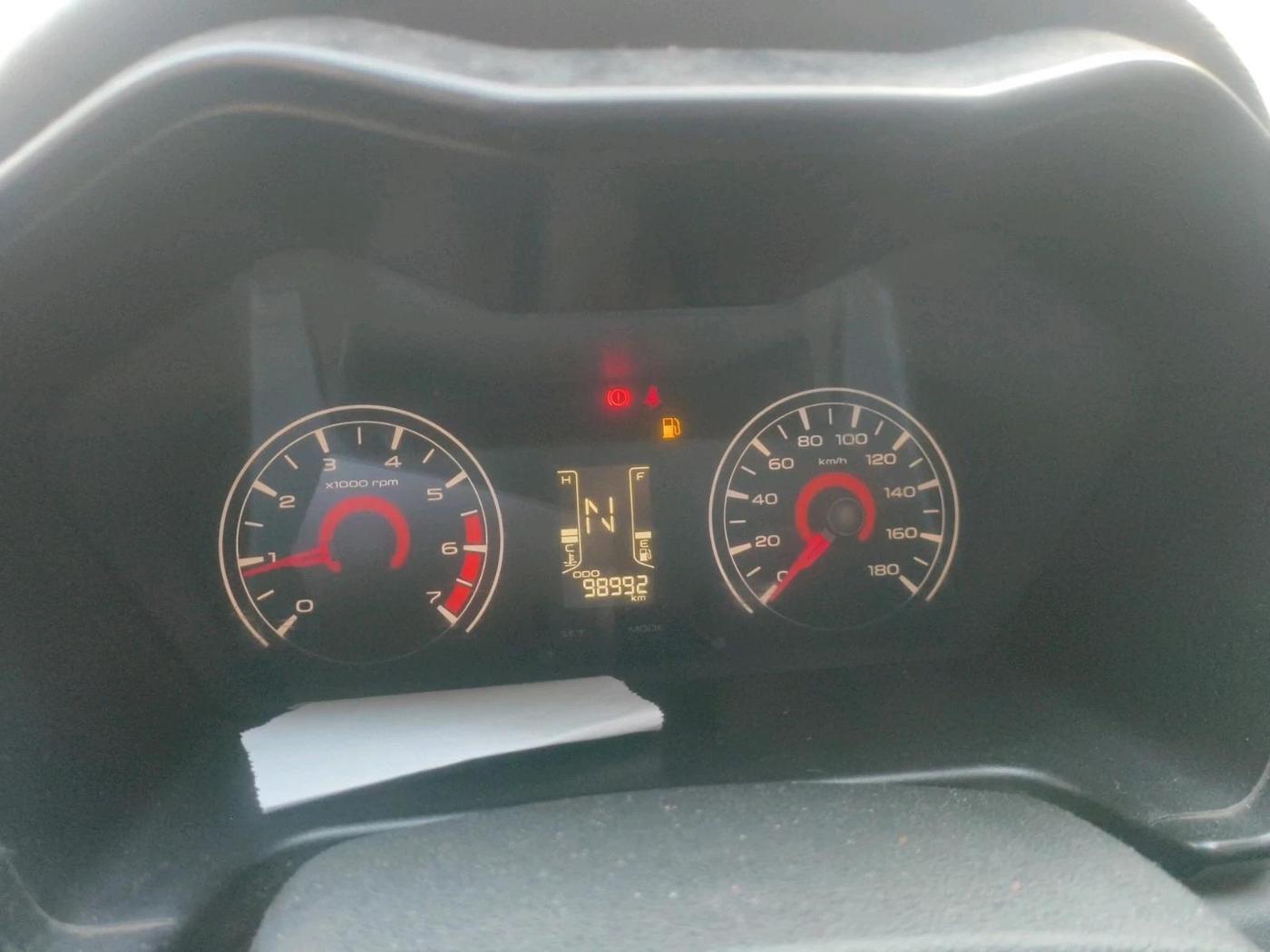 2017 Mahindra KUV 100 NXT K4+ D 6 STR, Diesel, Manual, 98,992 km, interior