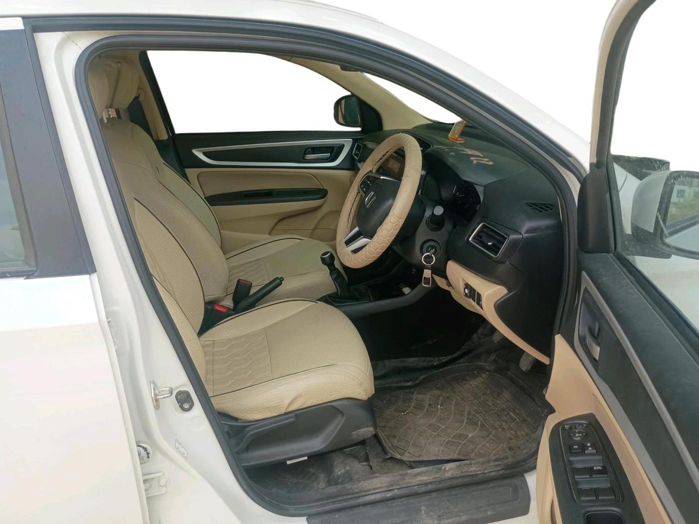 2025 Honda Amaze 1.2L I-VTEC S, CNG, Manual, 6,547 km, interior
