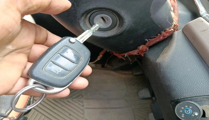 2014 Hyundai Elite i20 SPORTZ 1.2, CNG, Manual, 1,16,720 km, interior