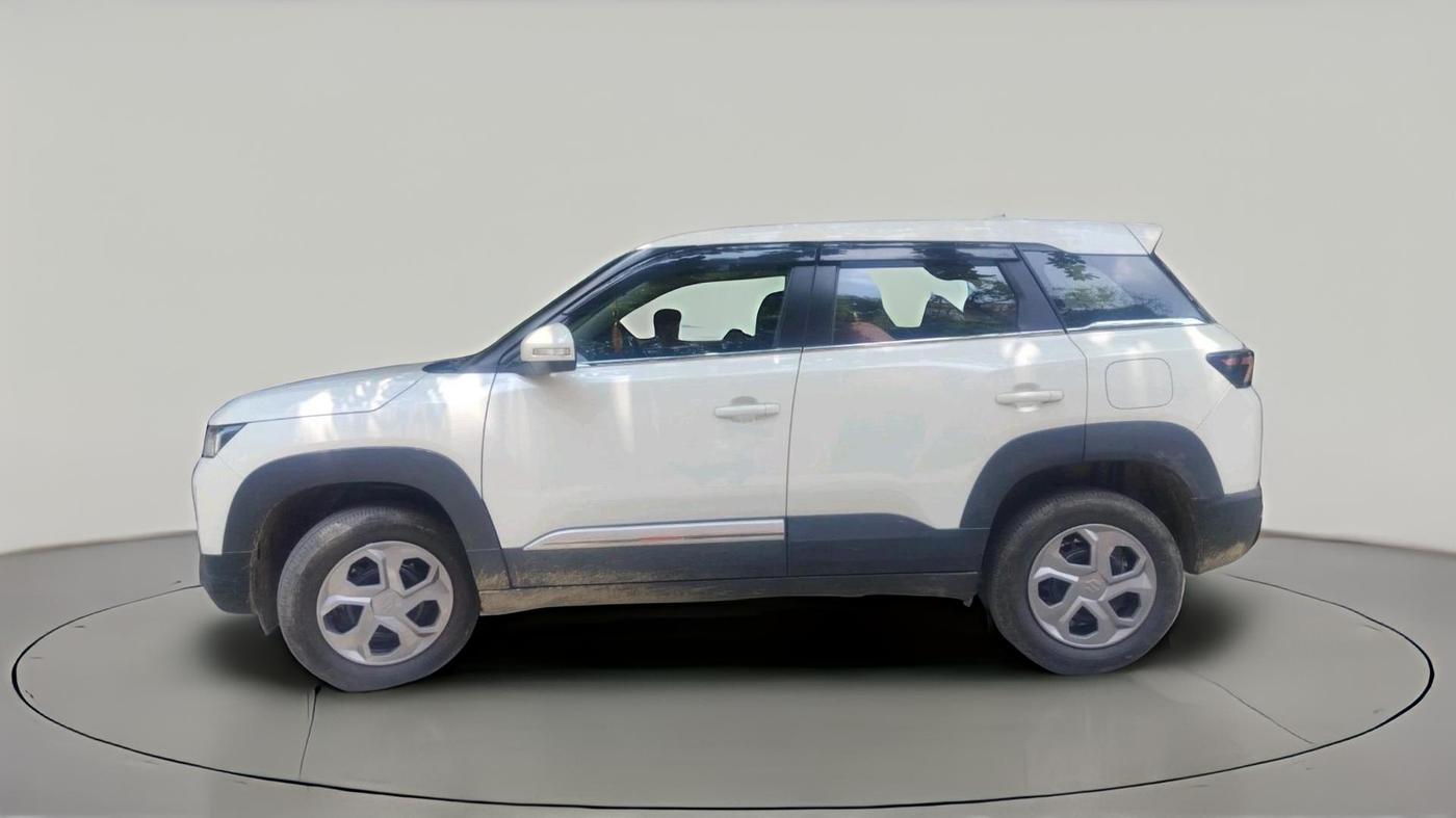 2024 Maruti BREZZA VXI, Petrol, Manual, 22,398 km, exterior