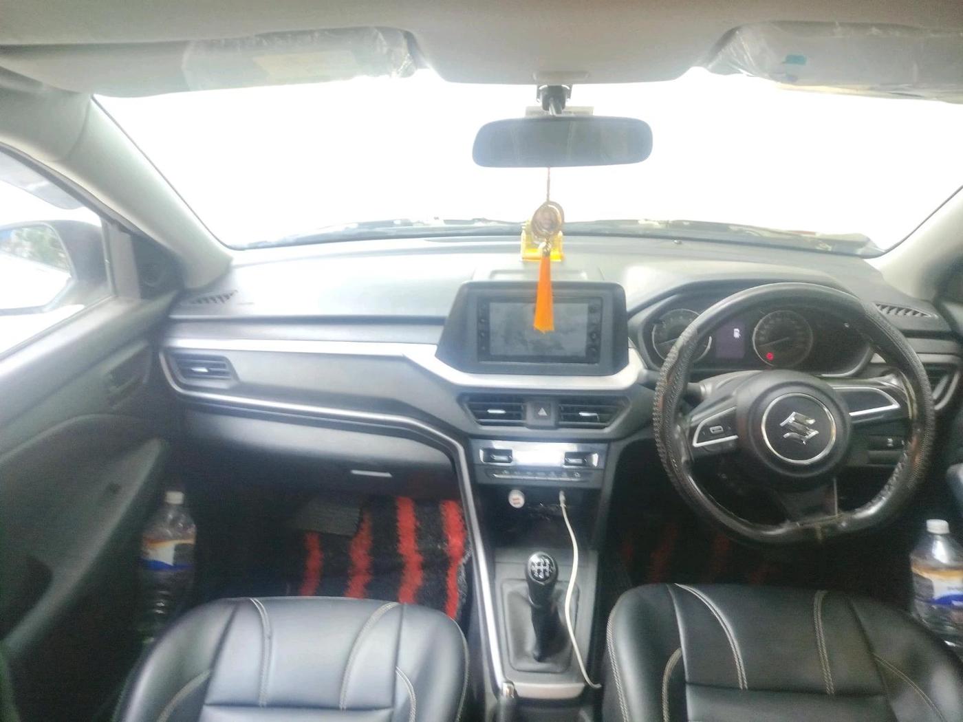 2024 Maruti BREZZA VXI, Petrol, Manual, 22,398 km, interior