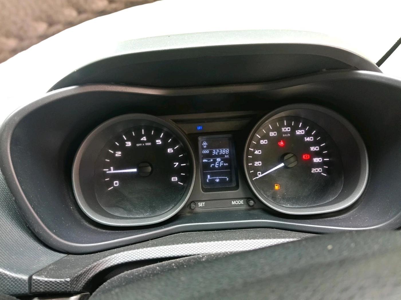 2019 Tata NEXON XM PETROL, Petrol, Manual, 32,388 km, interior