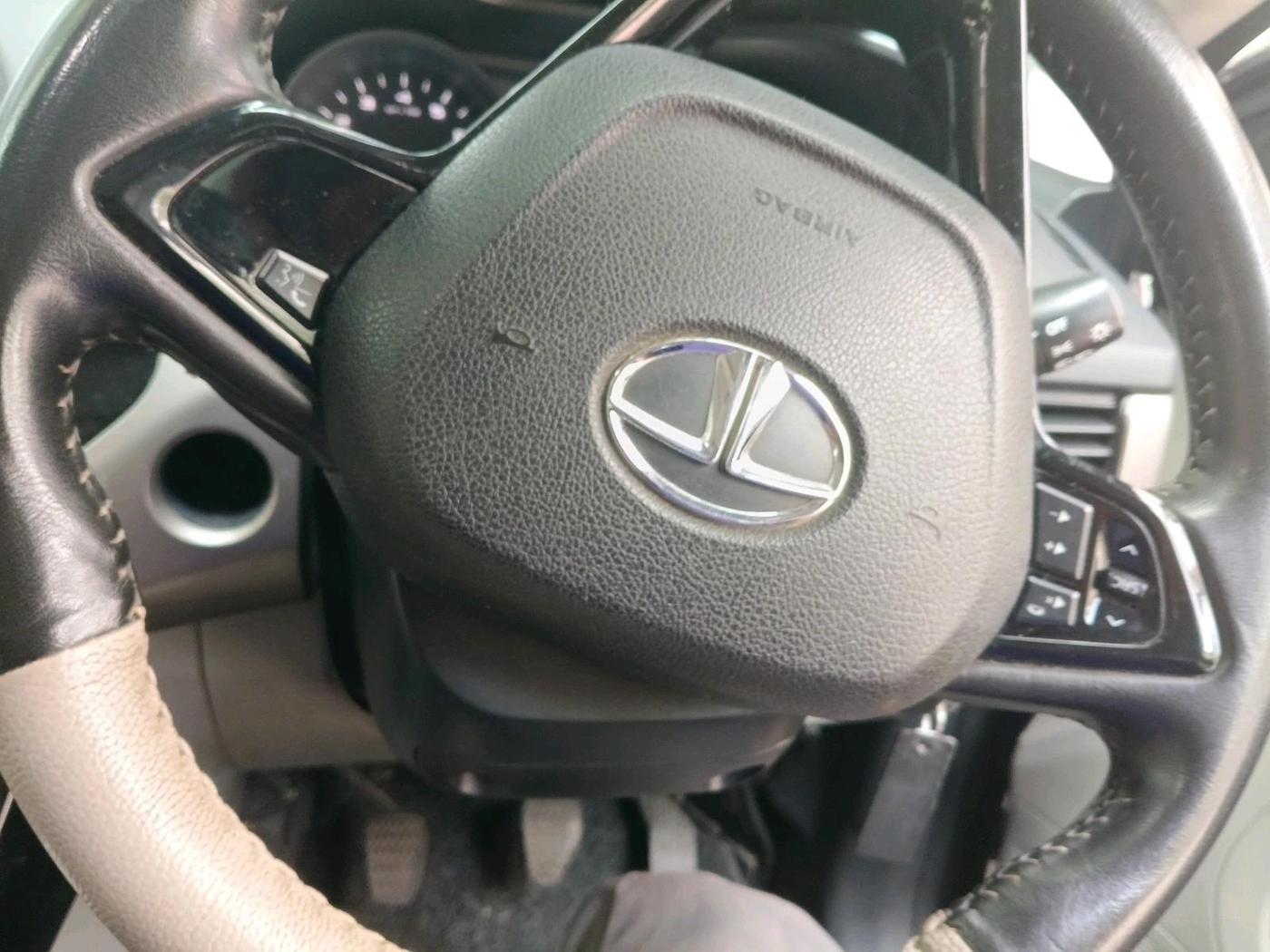 2019 Tata NEXON XM PETROL, Petrol, Manual, 32,388 km, interior