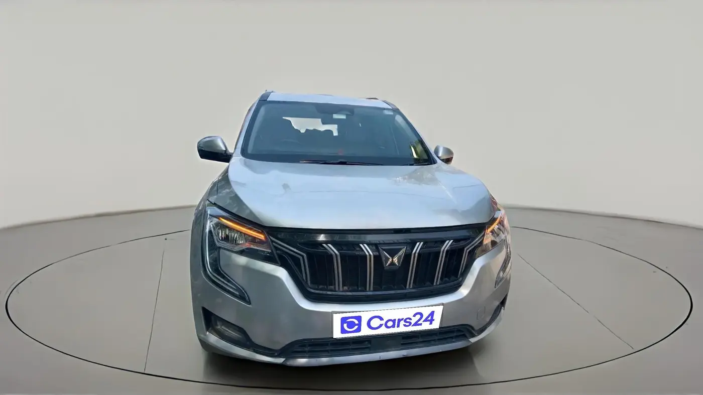 2021 Mahindra XUV700 AX 7 LUXURY P AT 7 STR, Petrol, Automatic, 49,311 km, exterior