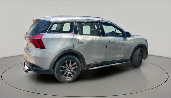 2021 Mahindra XUV700 AX 7 LUXURY P AT 7 STR, Petrol, Automatic, 49,311 km, exterior