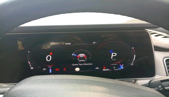 2021 Mahindra XUV700 AX 7 LUXURY P AT 7 STR, Petrol, Automatic, 49,311 km, interior