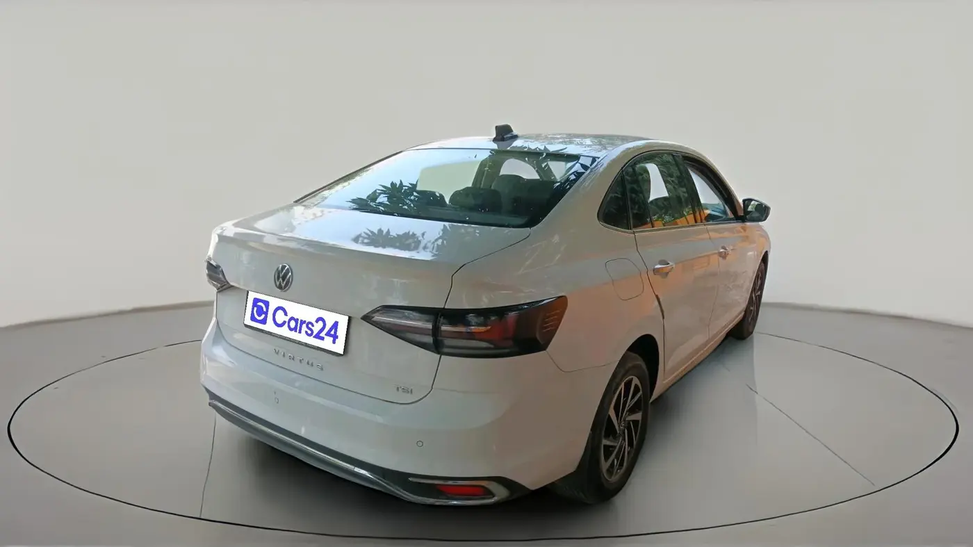 2022 Volkswagen VIRTUS TOPLINE TSI 1.0 AT, Petrol, Automatic, 51,217 km, exterior