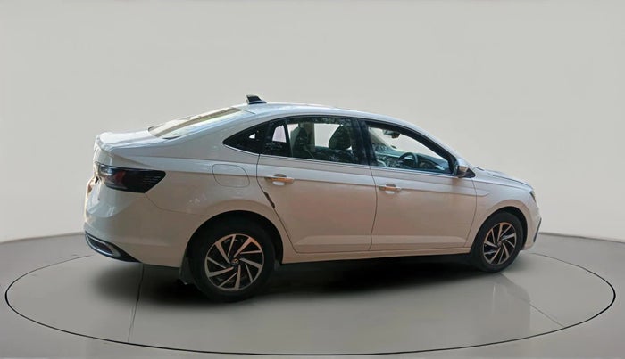 2022 Volkswagen VIRTUS TOPLINE TSI 1.0 AT, Petrol, Automatic, 51,217 km, exterior