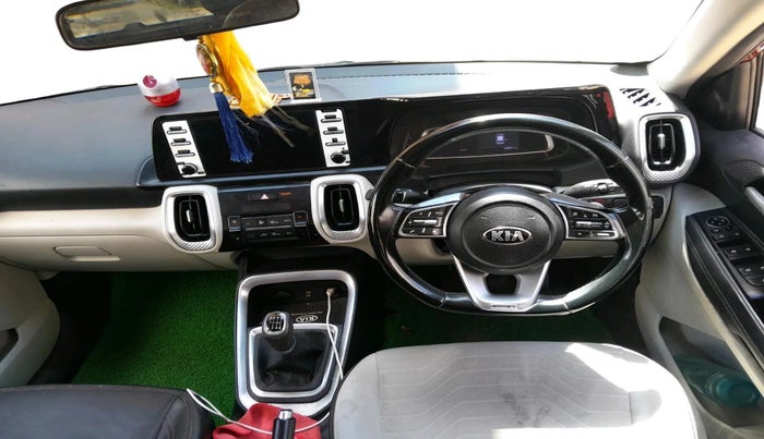 2021 KIA SONET HTX 1.5, Diesel, Manual, 1,28,971 km, interior